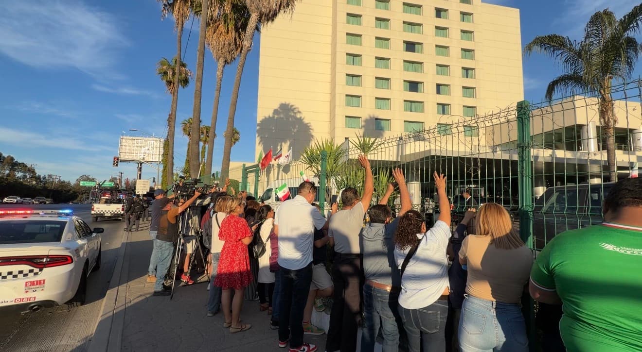 Reciben a Selección de Irán en Tijuana