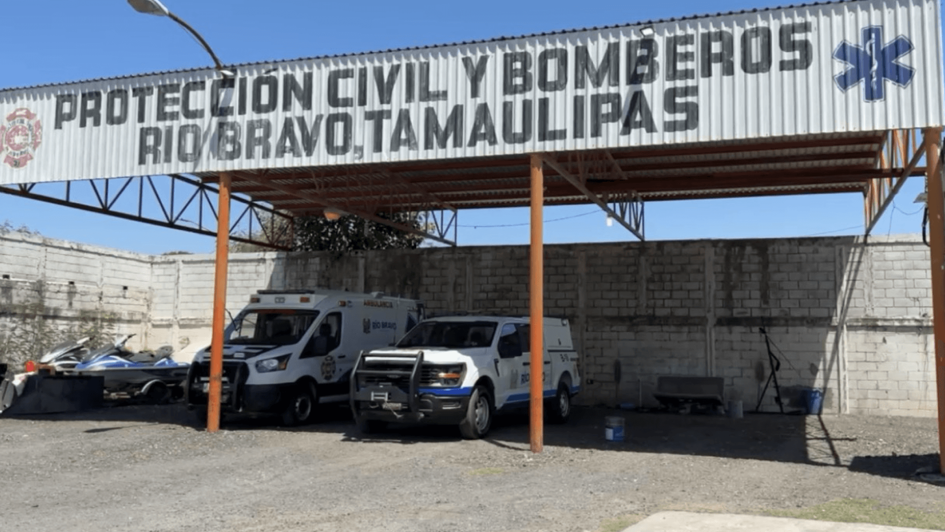 Enjambre de Abejas Ataca a Familia en Río Bravo; Dos Menores Resultan Afectados
