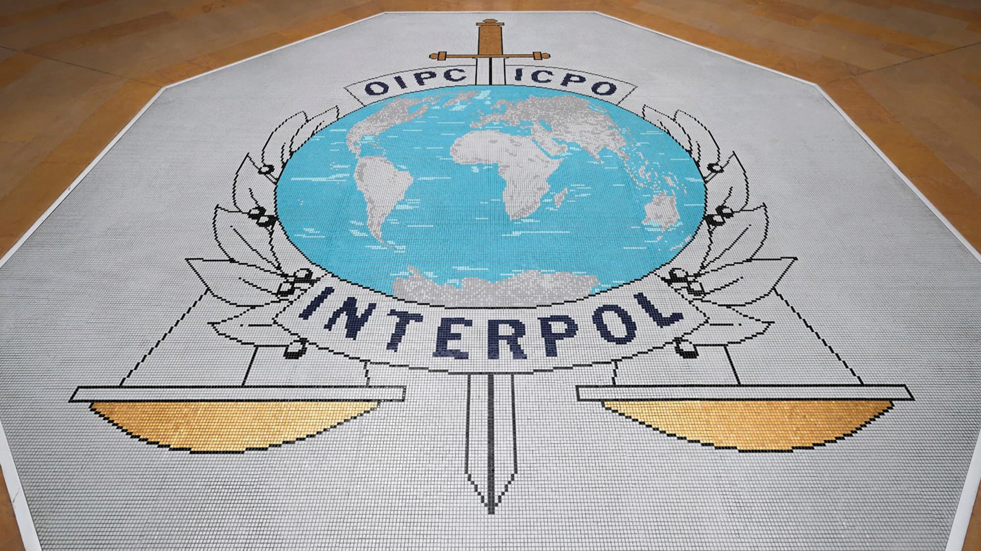 México Solicitará a Interpol Reactivar Ficha Roja para Inés Gómez Mont y Víctor Álvarez Puga