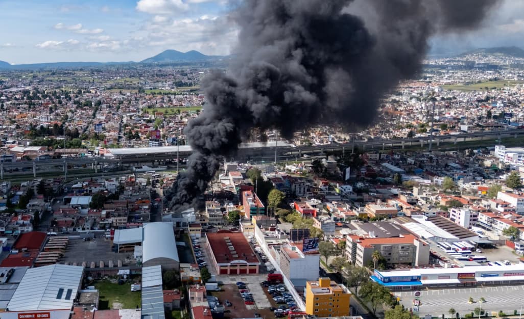 Incendio en Toluca. Foto: Bomberos Edomex