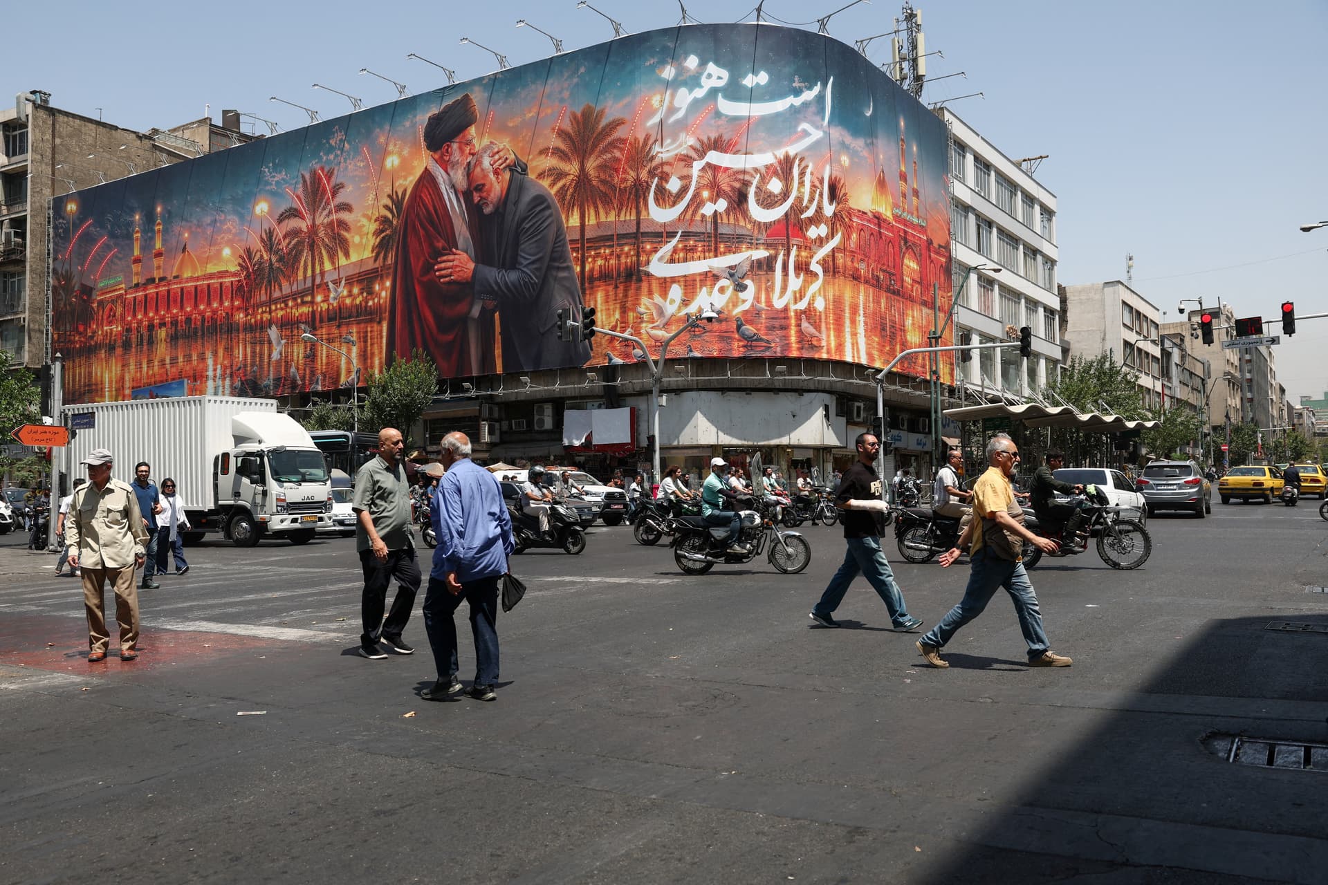 Irán