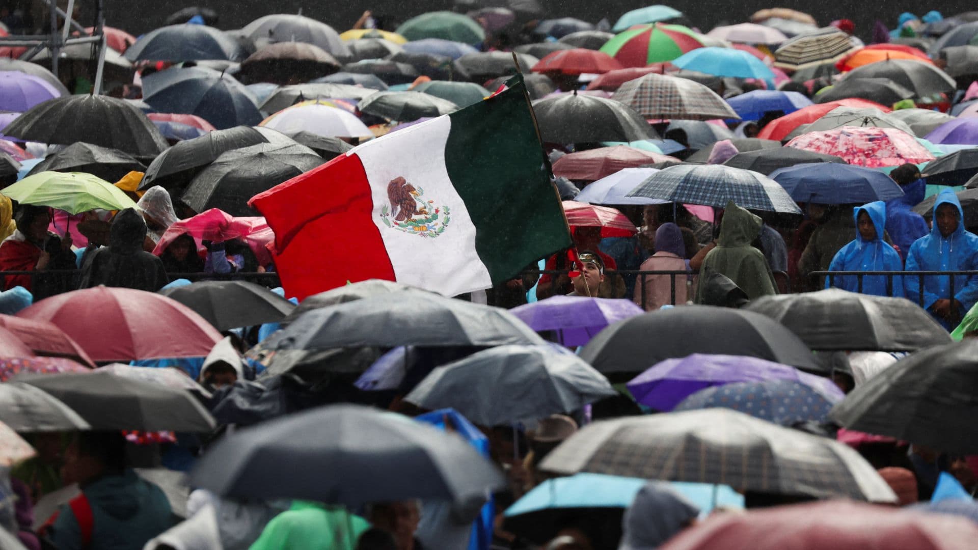 Alertan de Lluvias Fuertes y Tormentas en 12 Estados por Onda Tropical 39