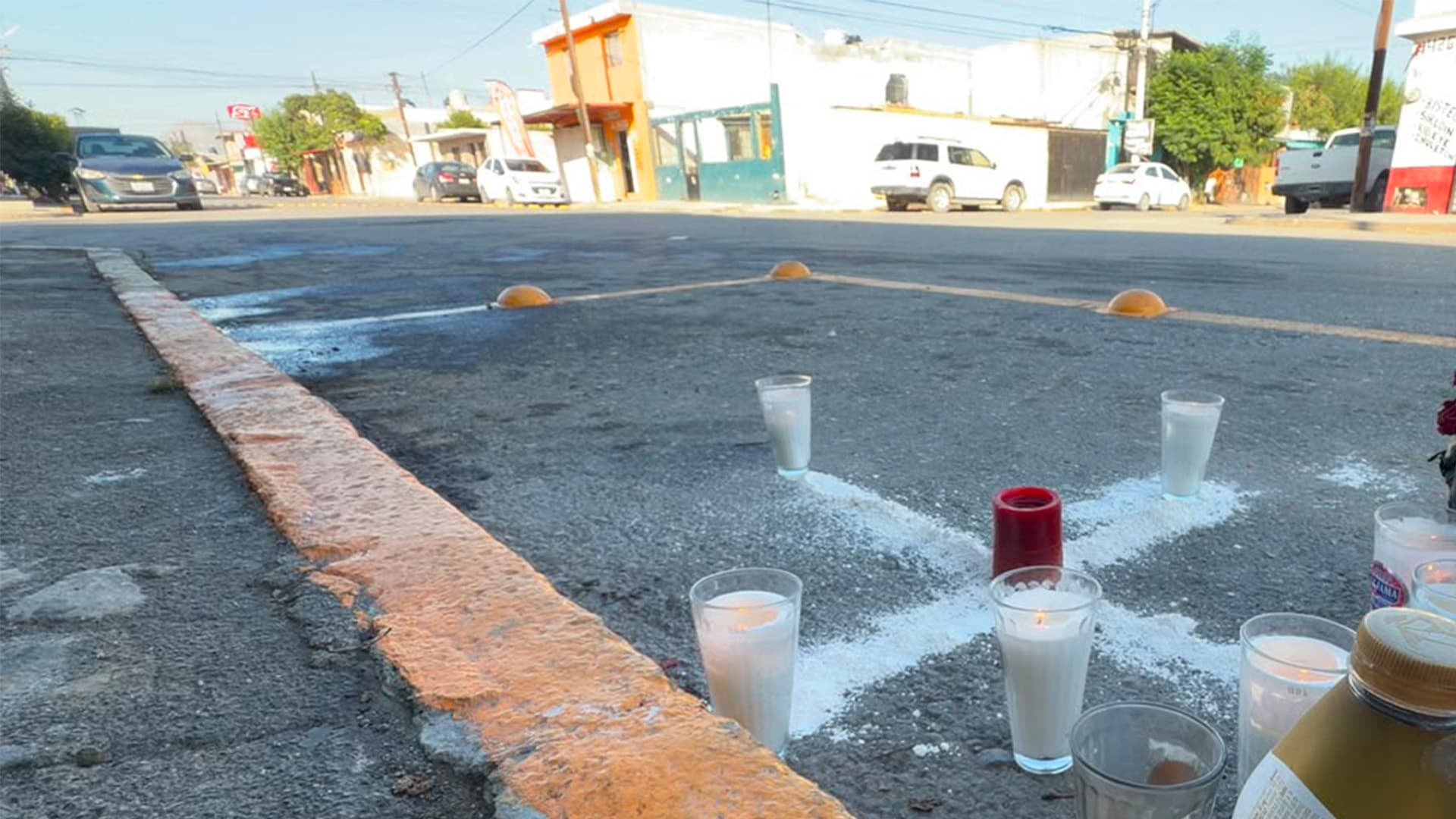 La patrulla terminó atropellando a Teresa de 62 años en la colonia Asturias después de no respetar una señal de alto en Saltillo