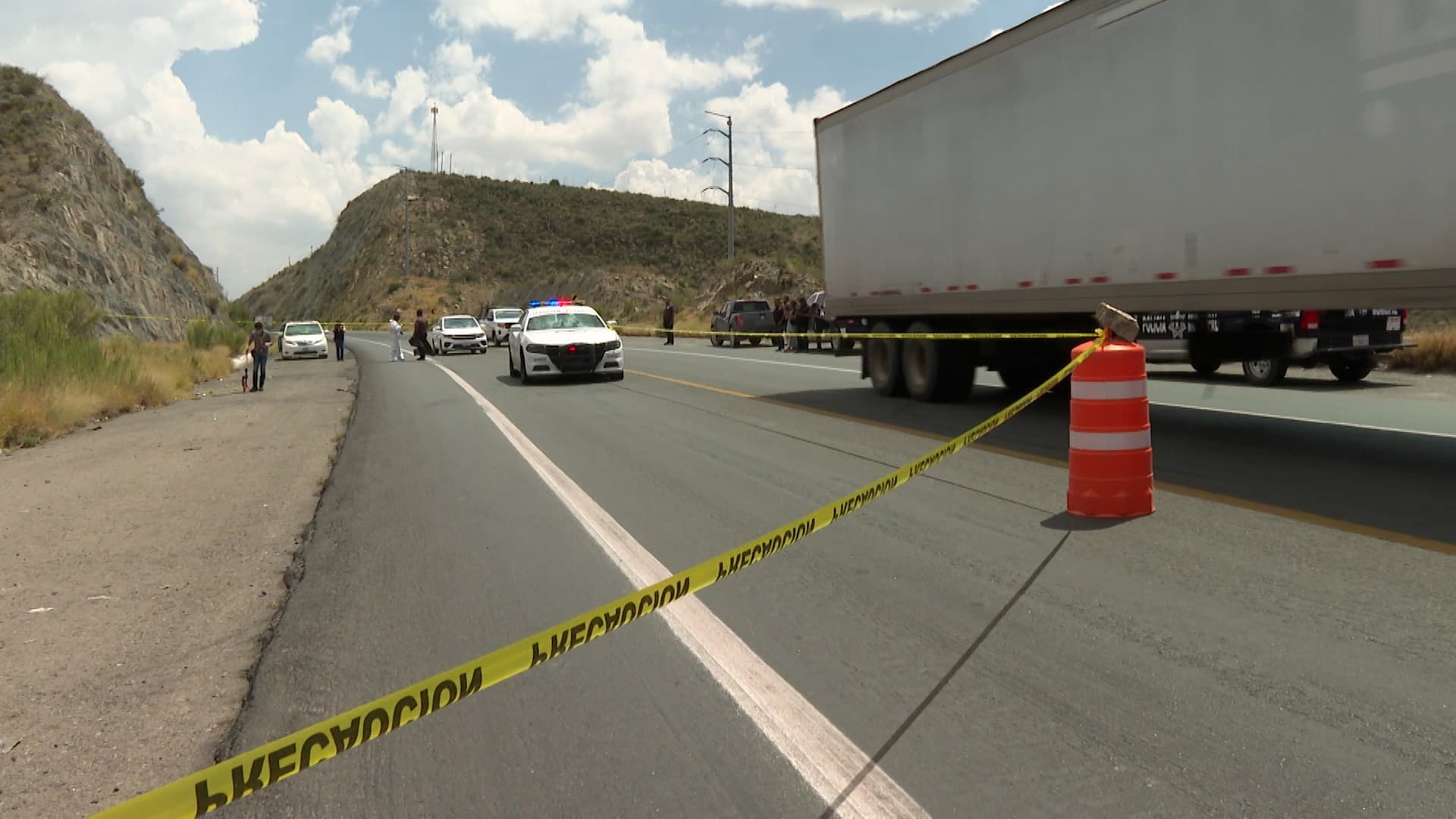 Encuentran Cuerpo de Hombre a un Costado de la Carretera Saltillo-Monclova