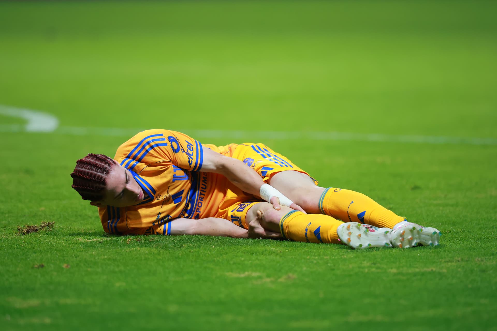 Marcelo Flores tras la lesión en la final de la Concachampions