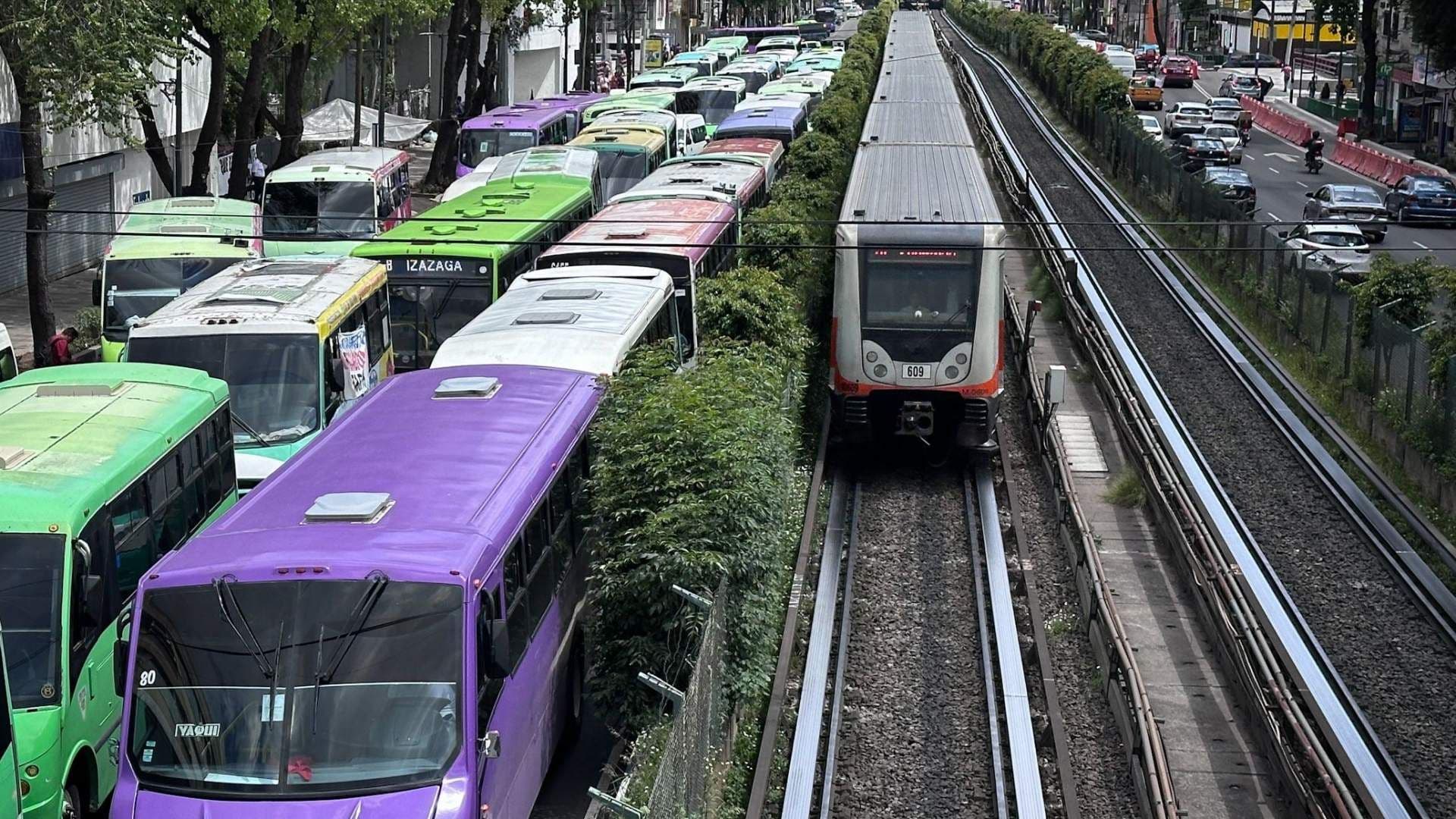 Protesta de transportistas en la Ciudad de México en julio 2025. Foto: Cuartoscuro | Archivo