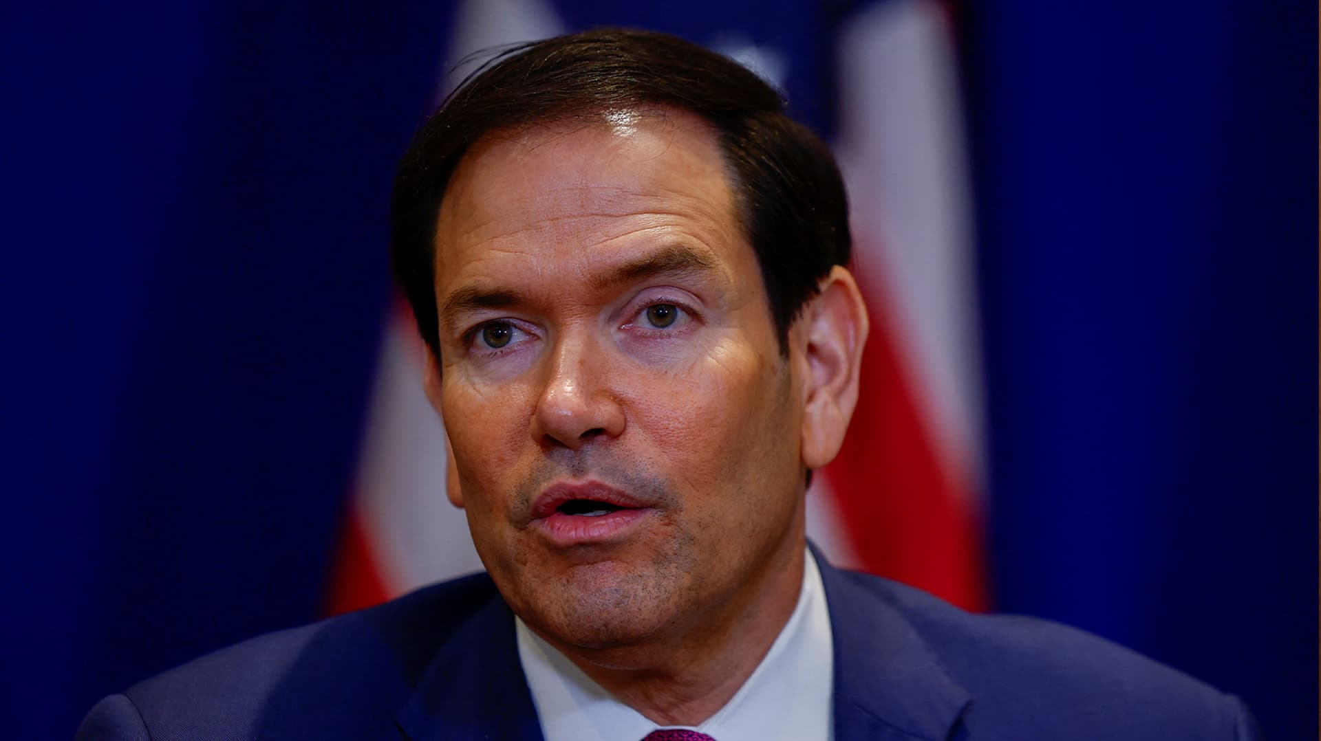 ‘No Vamos a Cerrar CNN’: Marco Rubio Defiende Veto de Trump a Medios en la Casa Blanca