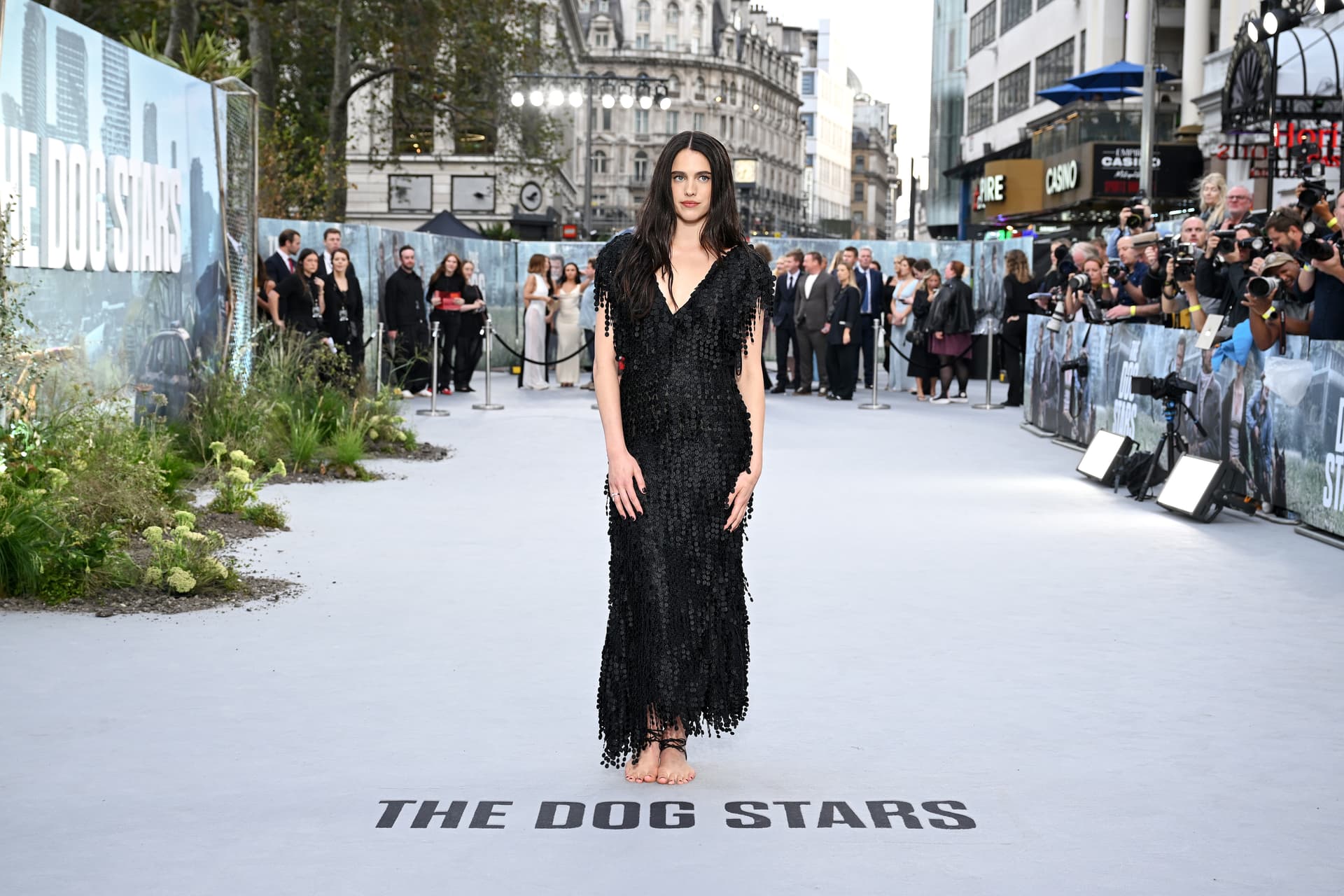 Margaret-qualley-premiere-the-dog-stars