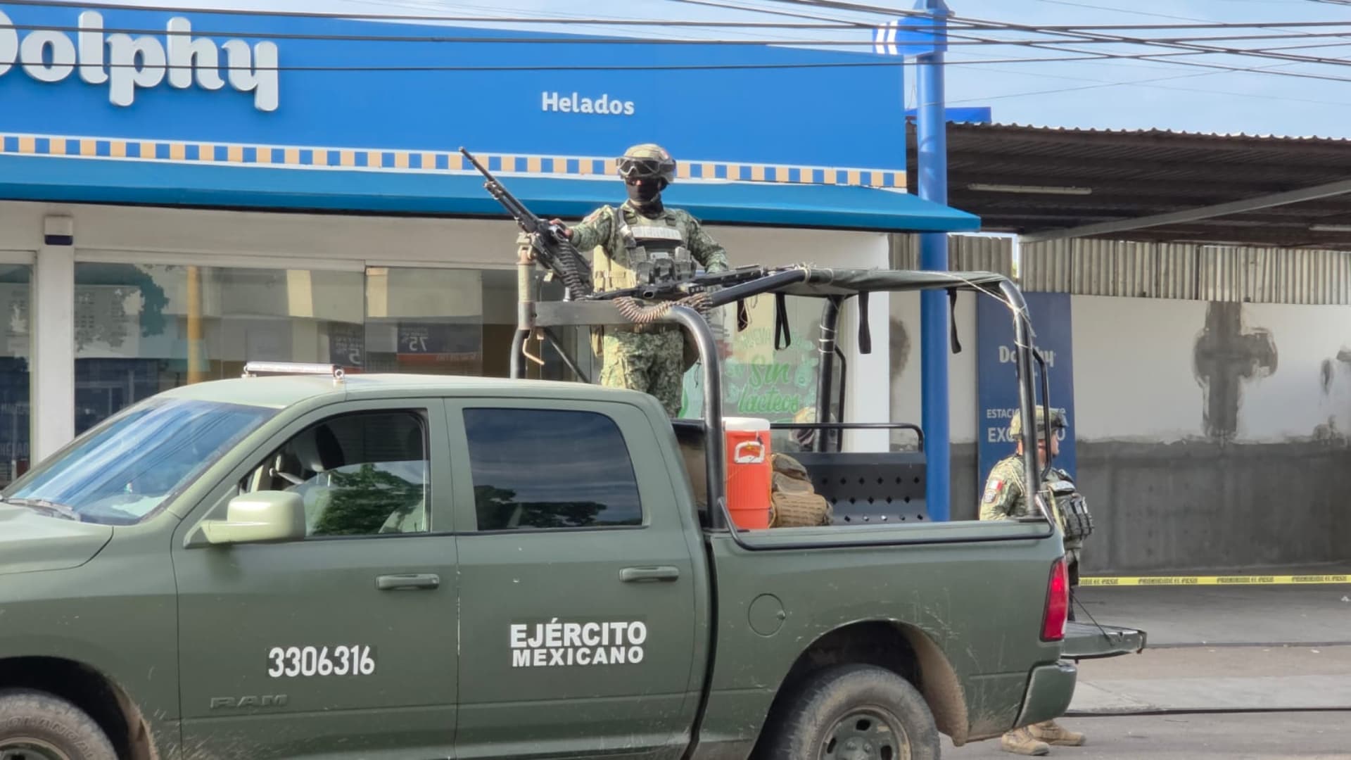 Asesinan a Mujer en Heladería de la Colonia el Palmito Viejo en Culiacan