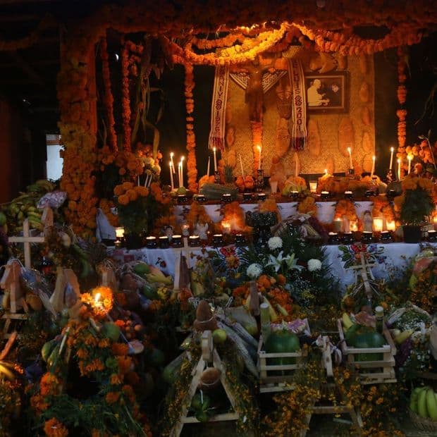 11 Tipos de Ofrendas por Día de Muertos: Cada Región de México Tiene Elementos Propios