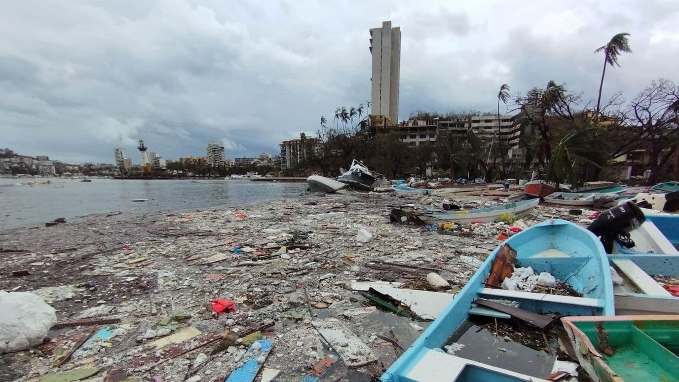 Acapulco luego del paso del huracán Otis.