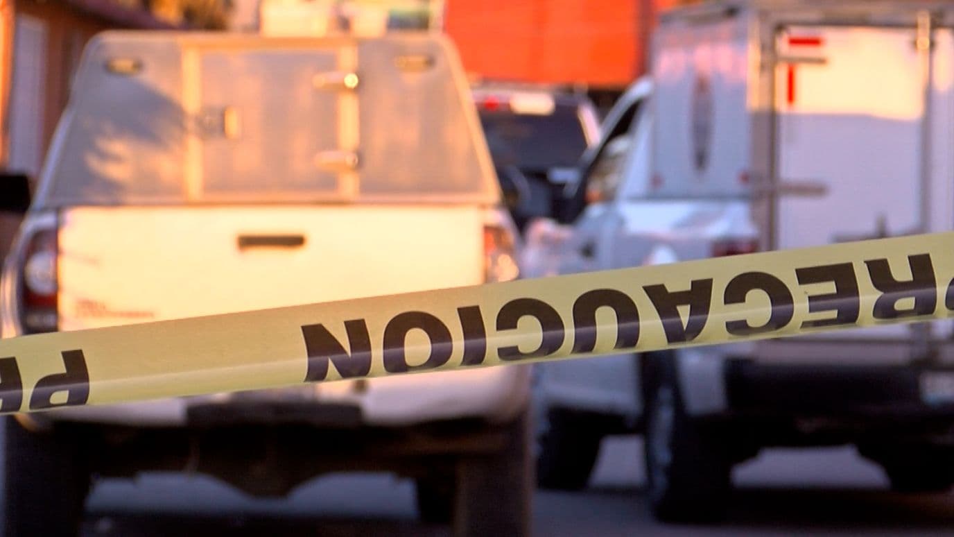 Localizan Cuerpo Encobijado en Colonia Las Torres Parte Baja en Tijuana, BC