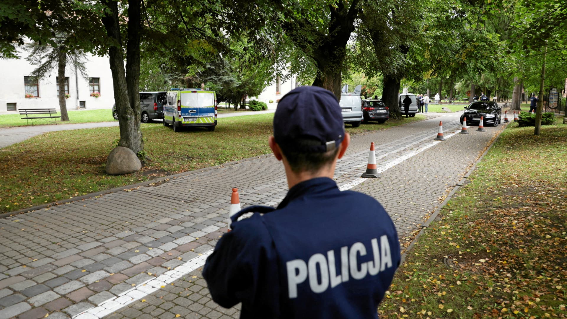 Policía