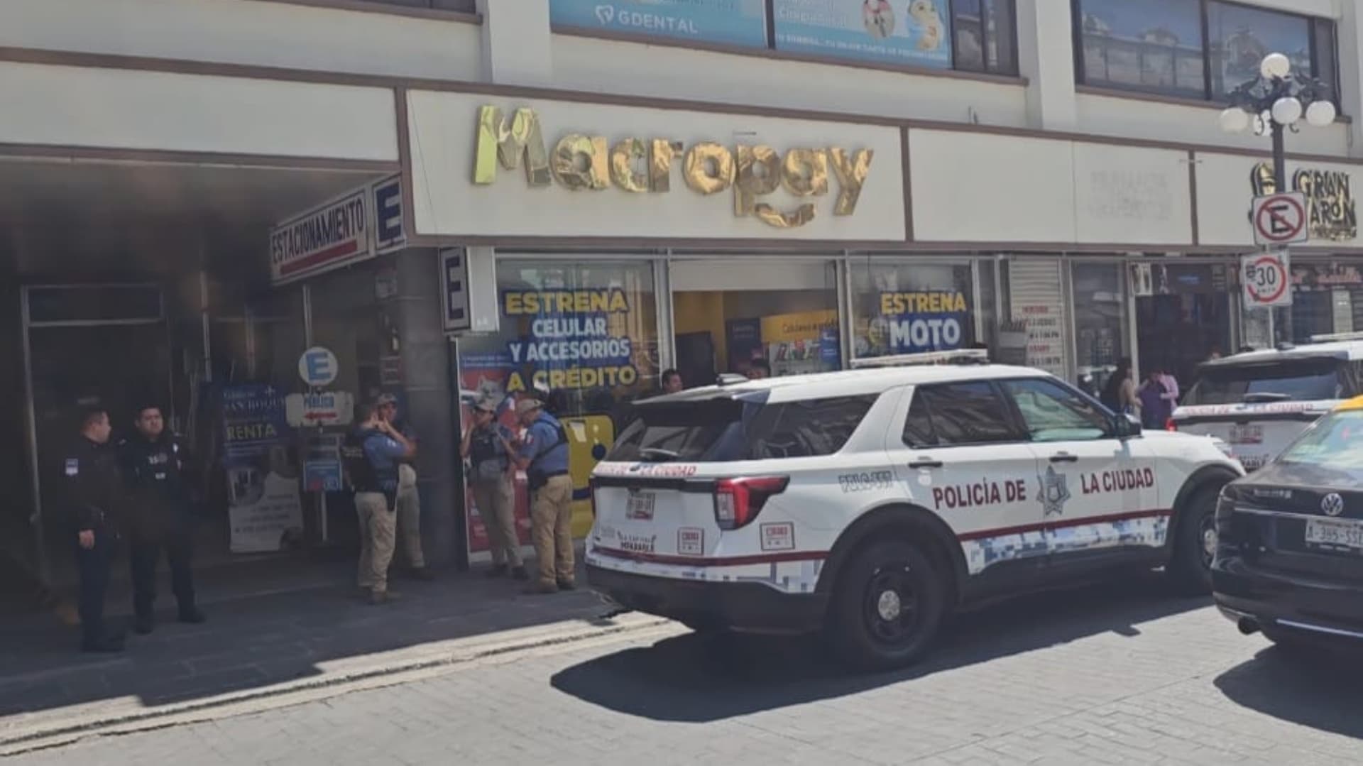 Investigan muerte de una Policía Auxiliar en el Centro Histórico de Puebla.