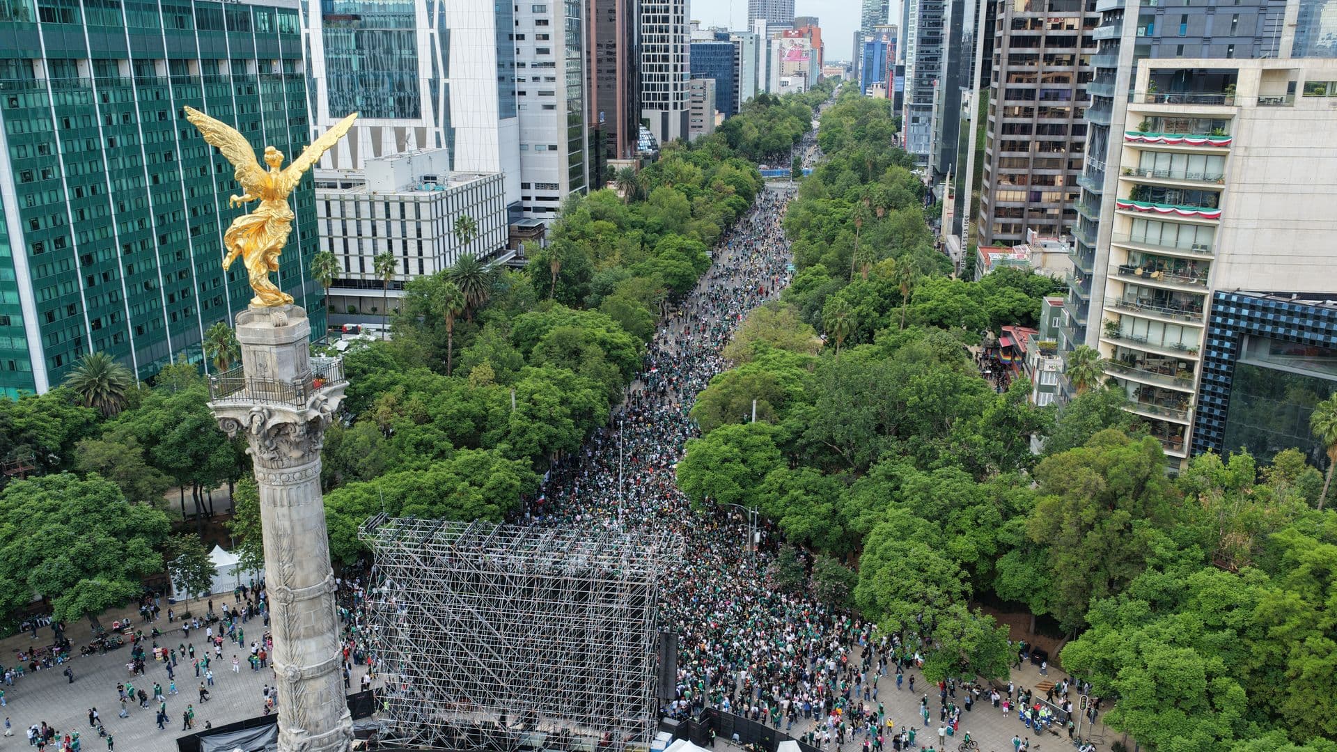 Por Qué se Festeja en el Ángel
