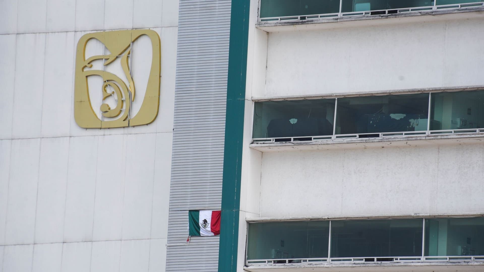 Logo del IMSS. Qué es la Modalidad 40 del IMSS y como funciona.