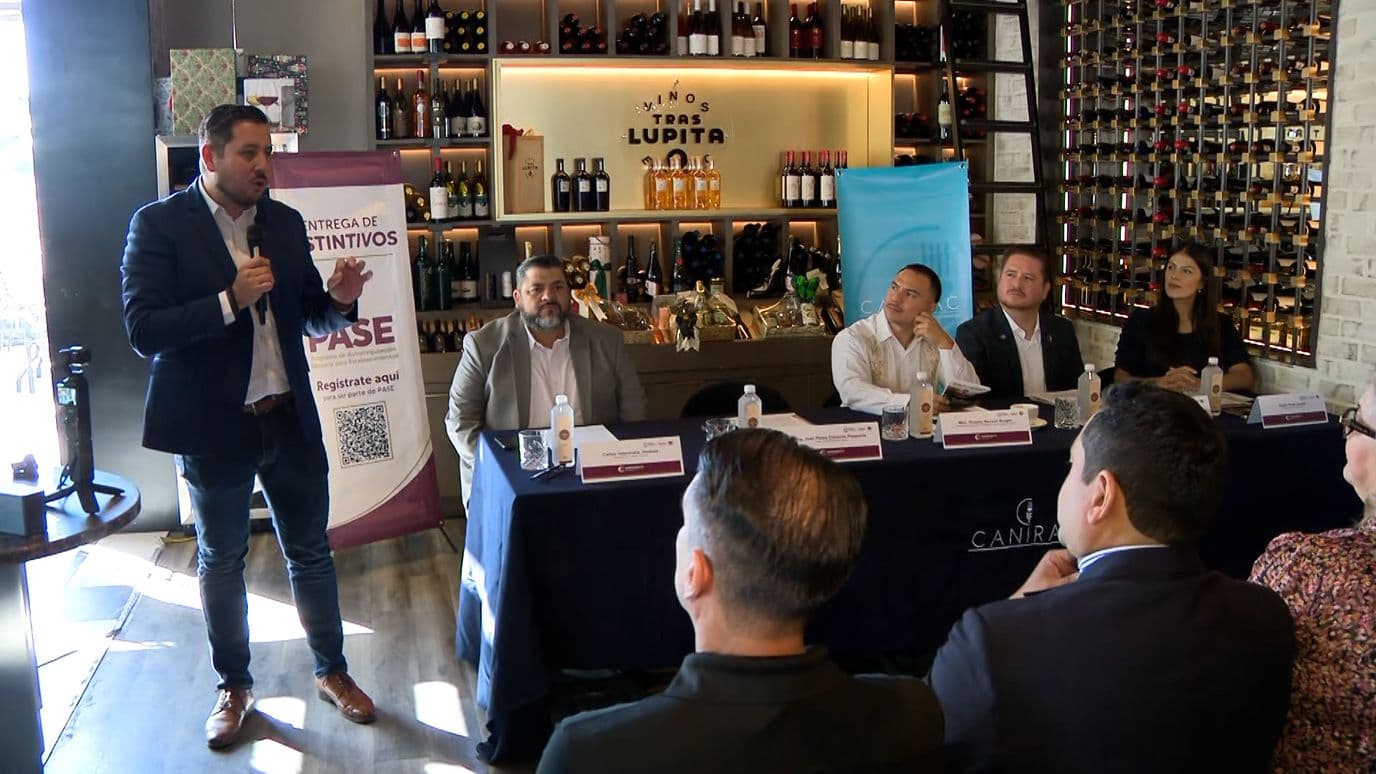 Entregan Certificaciones Sanitarias a Restaurantes en Mexicali, Baja California