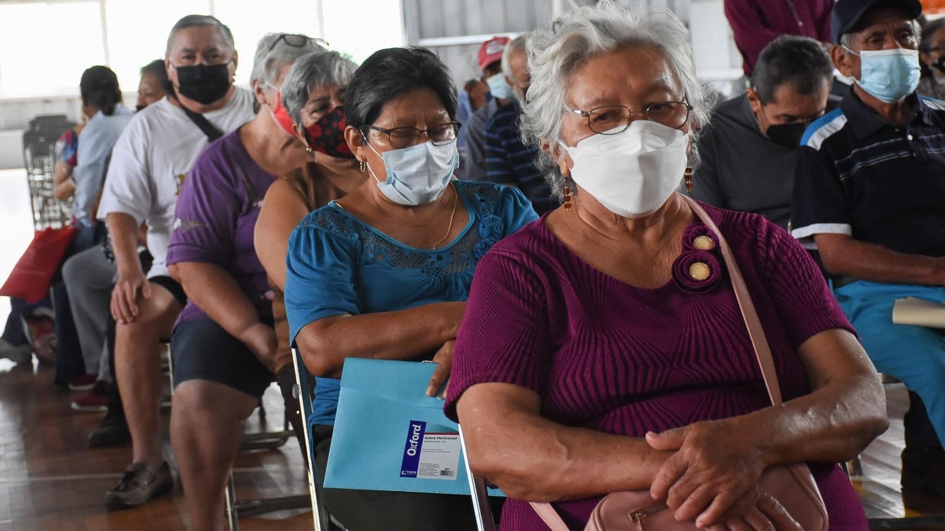Adultos Mayores en Espera de su Pensión Bienestar. ¿La Pensión Bienestar paga Impuesto ISR?
