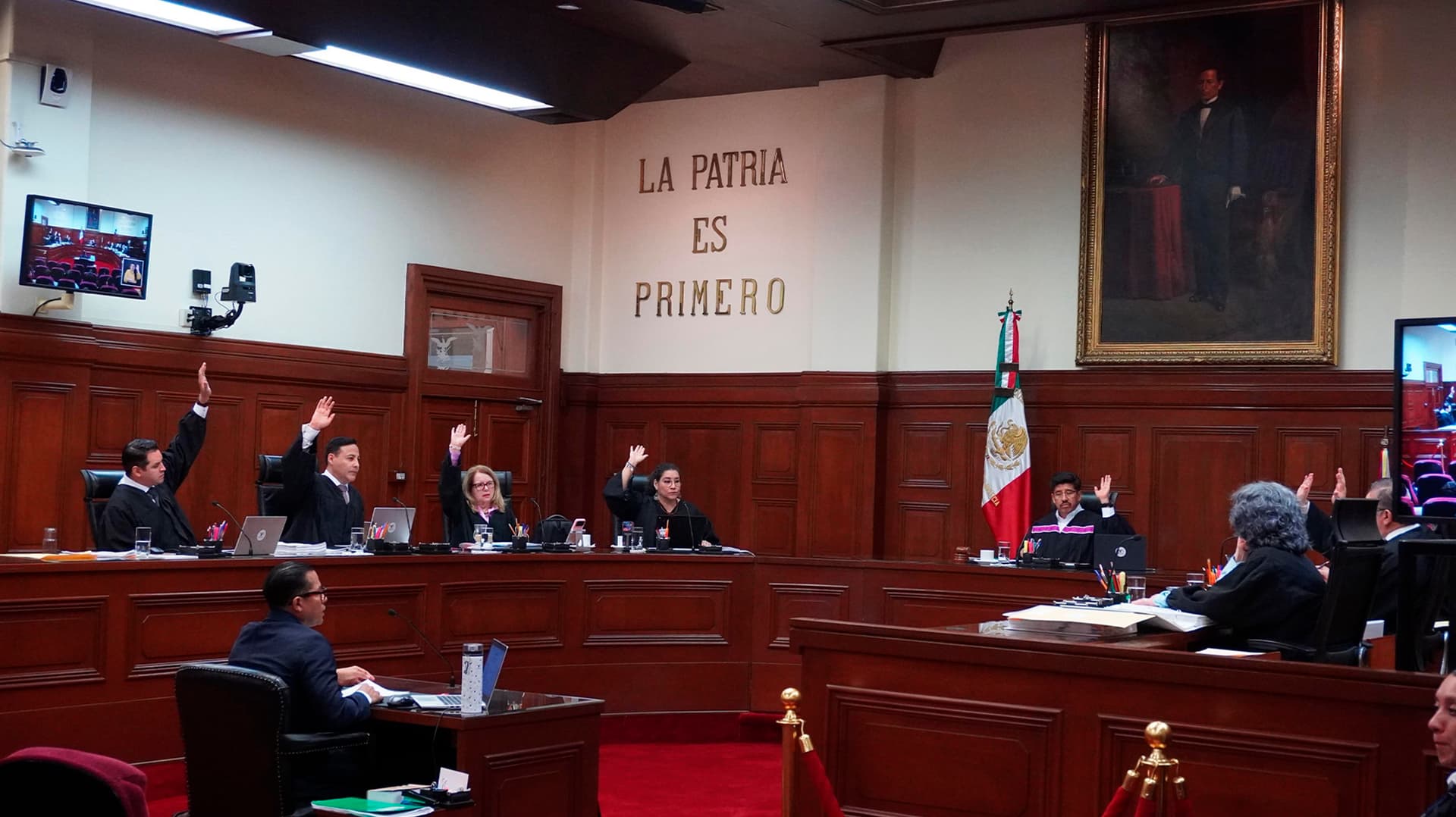 SCJN Atrae Caso de la Saxofonista María Elena Ríos por Ataque con Ácido