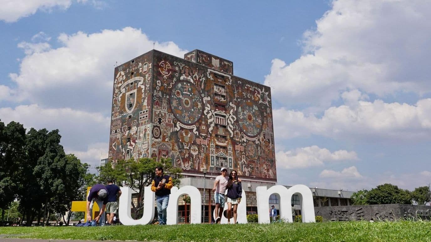 Biblioteca de la UNAM. Convocatoria SUAyED 2026 para Segunda Vuelta en Otoño.