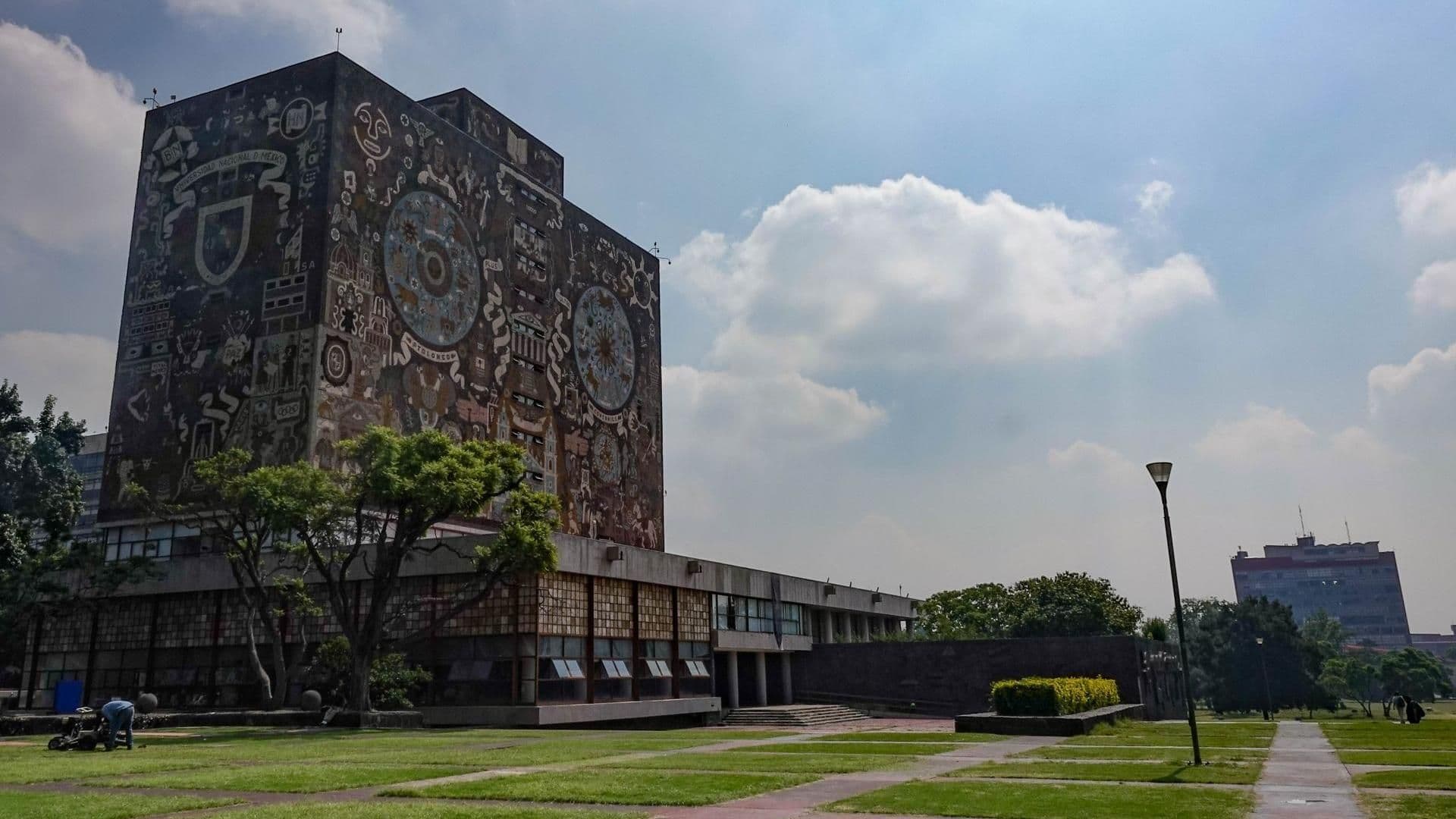 Biblioteca de la UNAM. Convocatoria Segunda Vuelta SUAyED UNAM 2026.