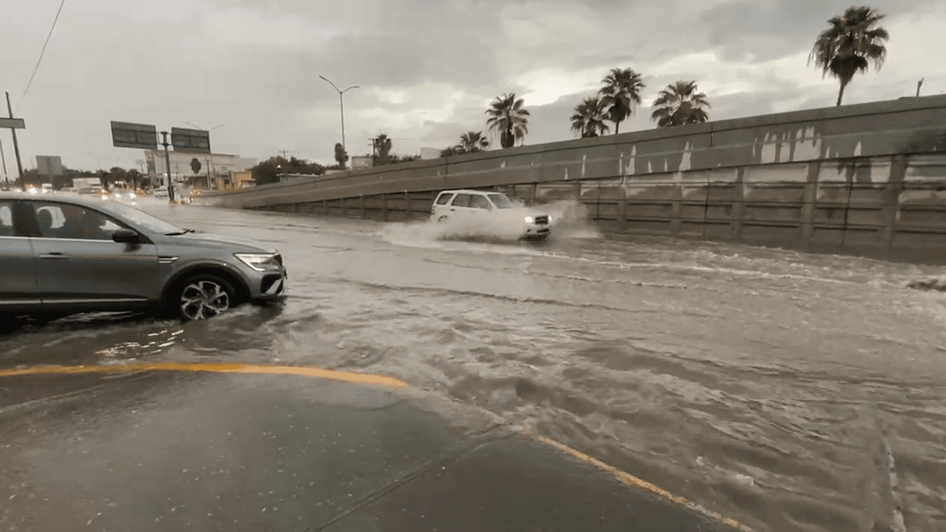 Lluvia Fuerte Avanza por el Norte de Tamaulipas; Advierten Riesgo de Inundaciones