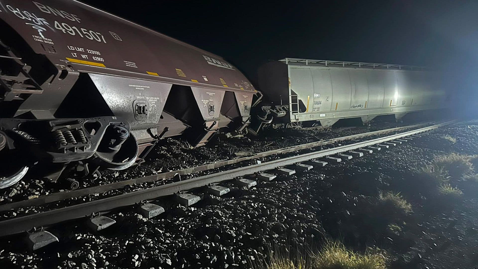 El químico altamente tóxico que transportaban los vagones fue identificado como fosfuro de magnesio