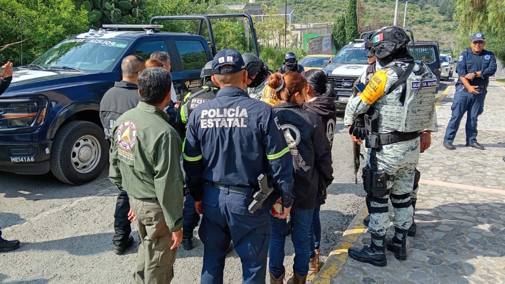 Guardia Nacional va Tras el Tigre que Escapó en Tepetlaoxtoc. Foto: @pciviledomex