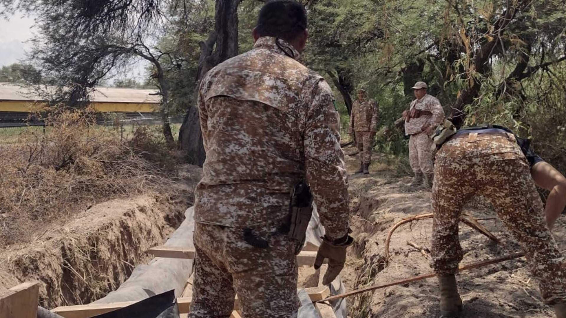 Dos Tomas Clandestinas y Un Túnel de 30 Metros Fueron Encontrados en Celaya.