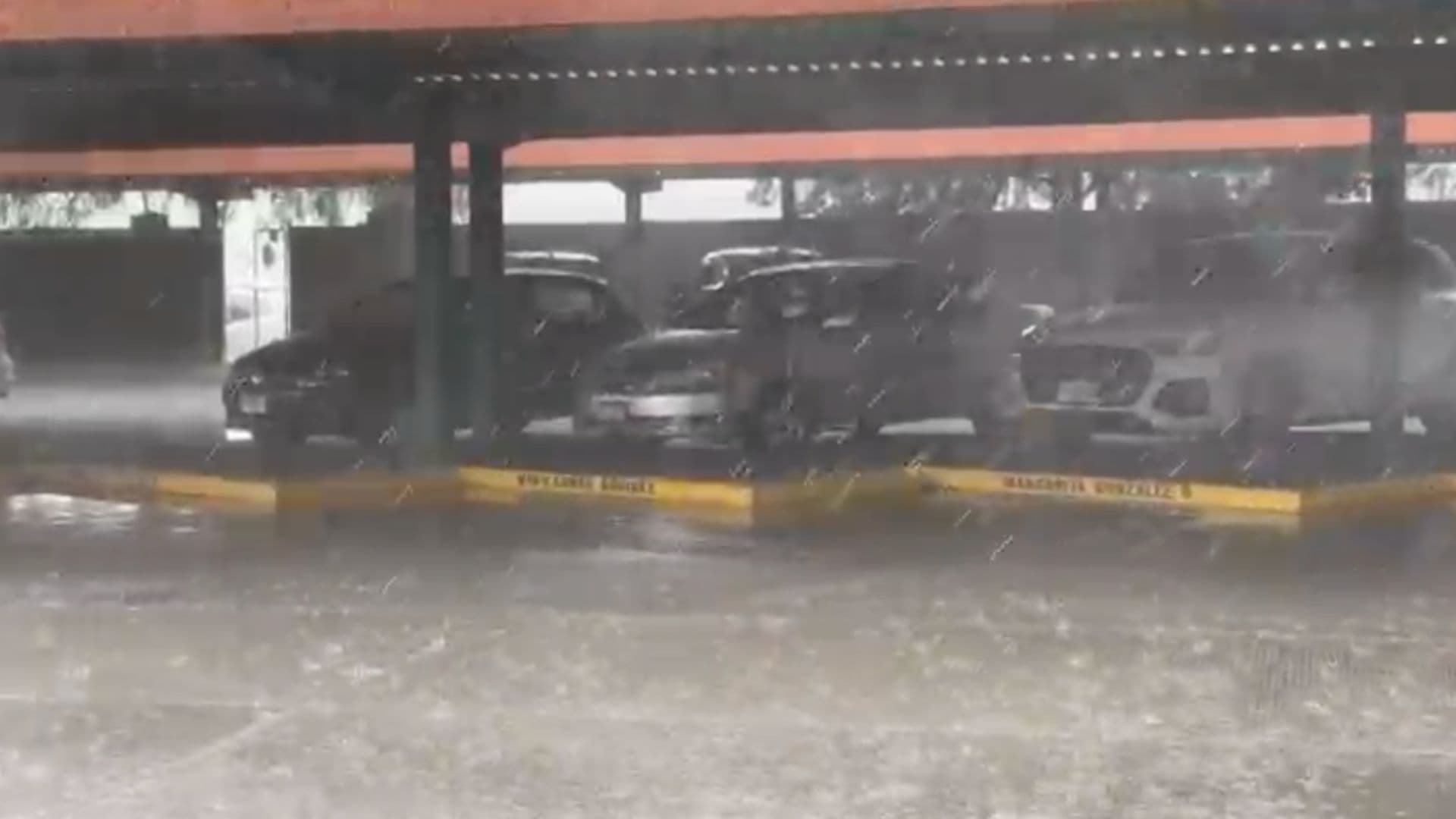 Tormenta Sorprende a Potosinos