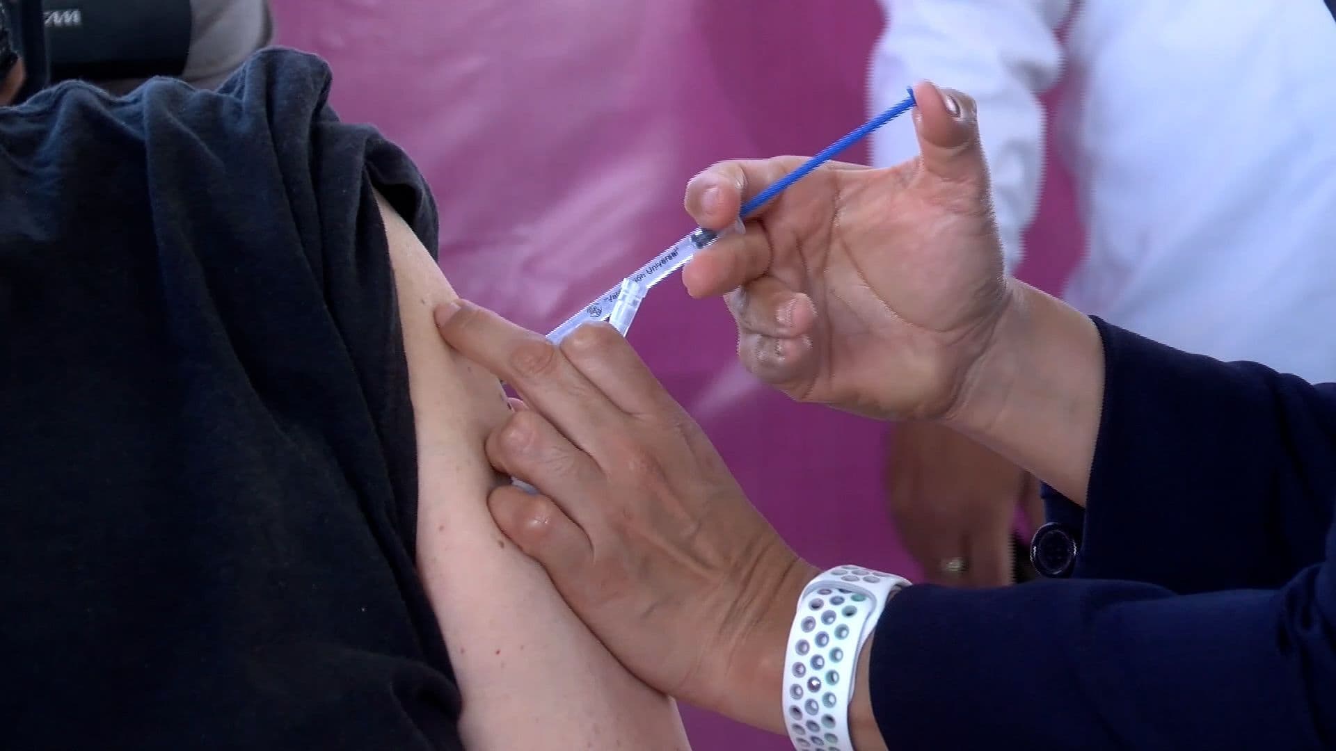Arranca Campaña de Vacunación en Jornada de Salud Invernal en Baja California