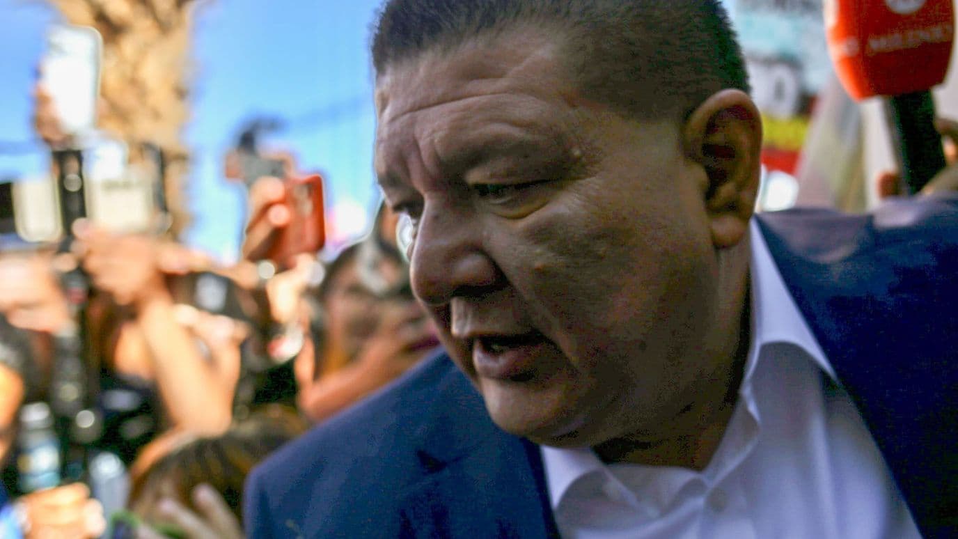 Vinculan a Proceso a César Jáuregui por Ejercicio Ilegal del Servicio Público en Chihuahua