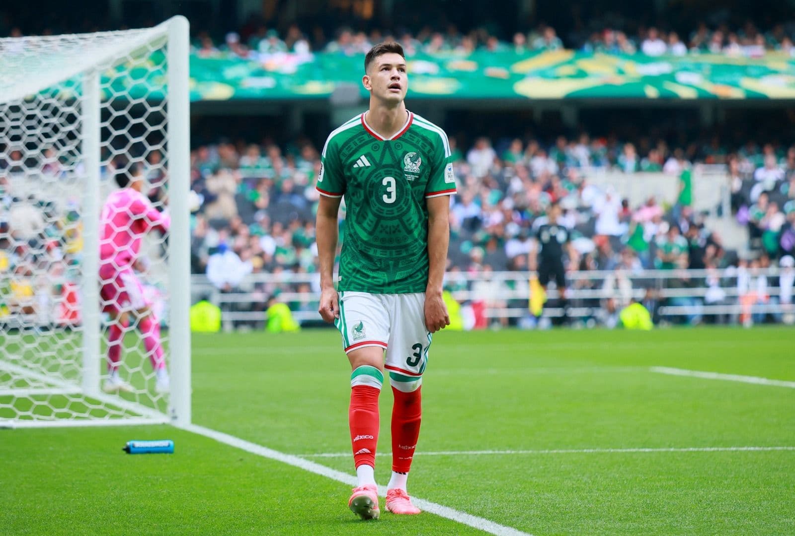 César Montes, Primer Sonorense en Ser Capitán de la Selección Durante un Mundial