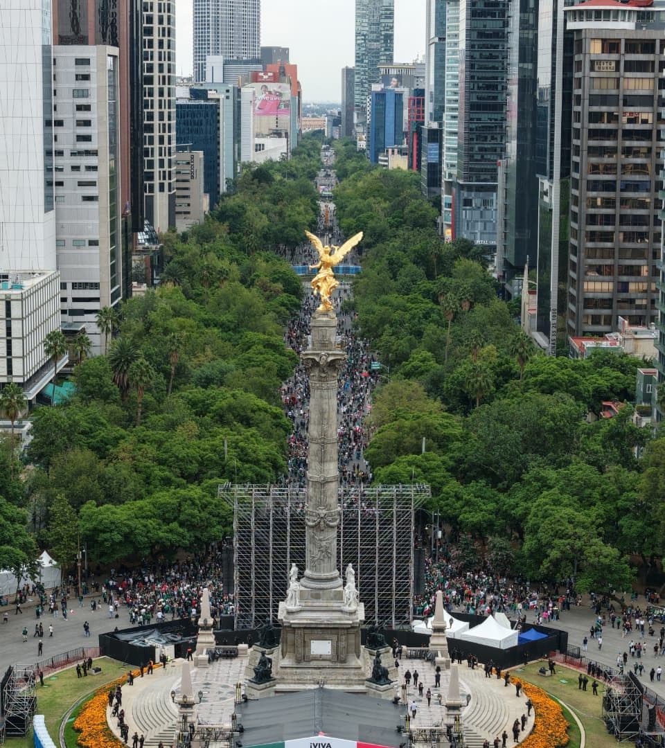 Festejos en el Ángel Hoy: Aficionados Comienzan a Llegar Previo al México vs Chequia