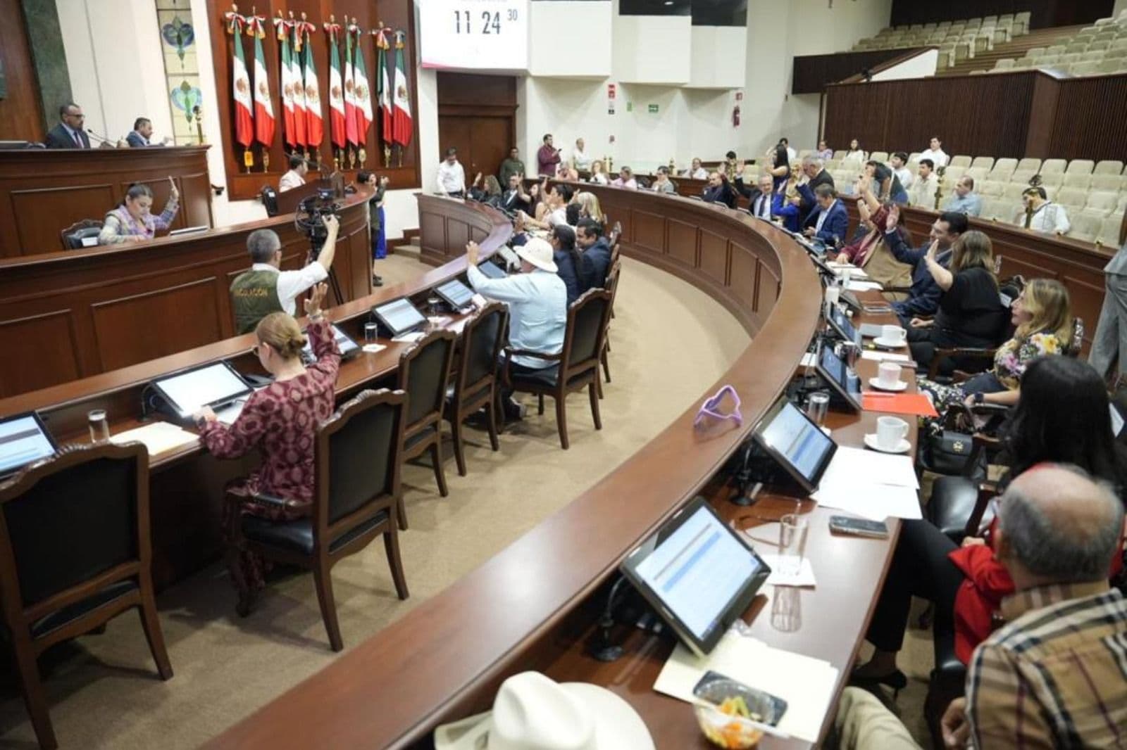 Sesión en Congreso de Sinaloa
