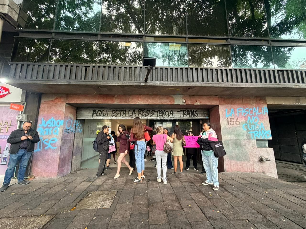 Desalojan Edificio tras Protestas de Colectivos Trans en Fiscalía CDMX