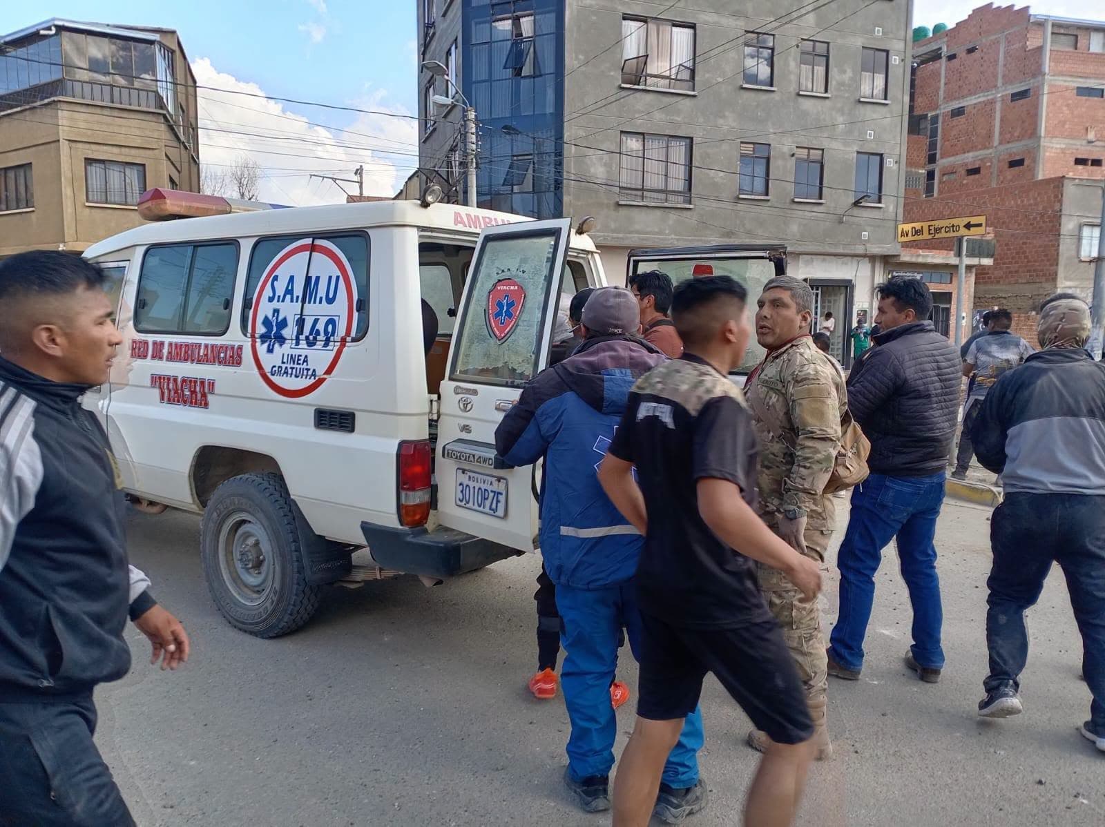 Sube a 10 la Cifra de Muertos por Explosión en Cuartel Militar en Bolivia