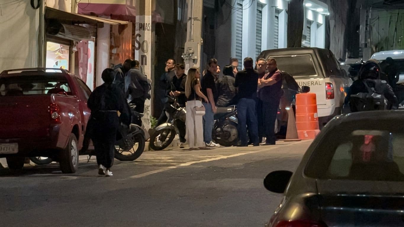 Velan a Familia que Murió Intoxicada en una Combi durante Inundación en Tultitlán