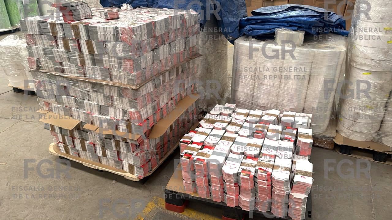 Cigarros asegurados en fábrica clandestina