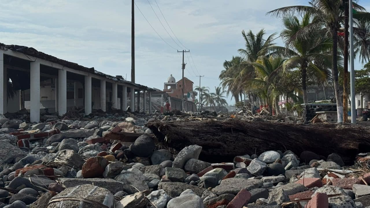 Huracán Simon y miedo a la rapiña