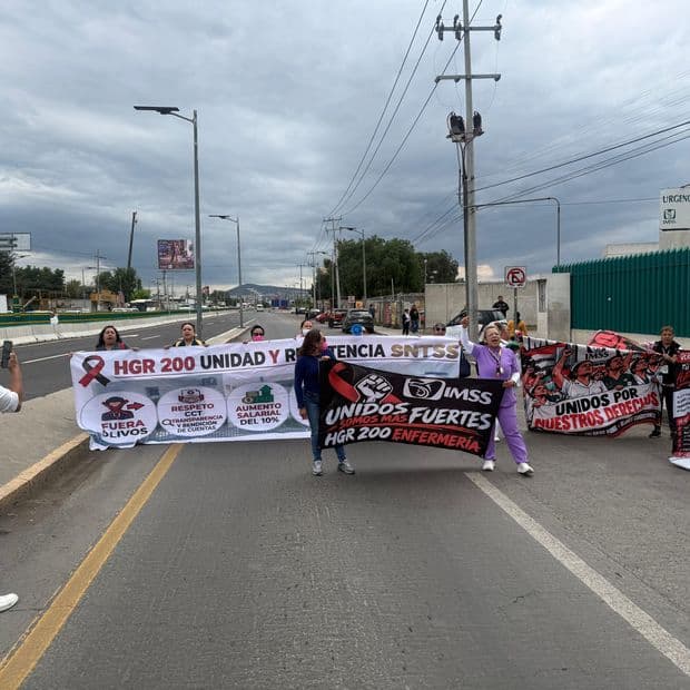 Protesta de trabajadores del IMSS