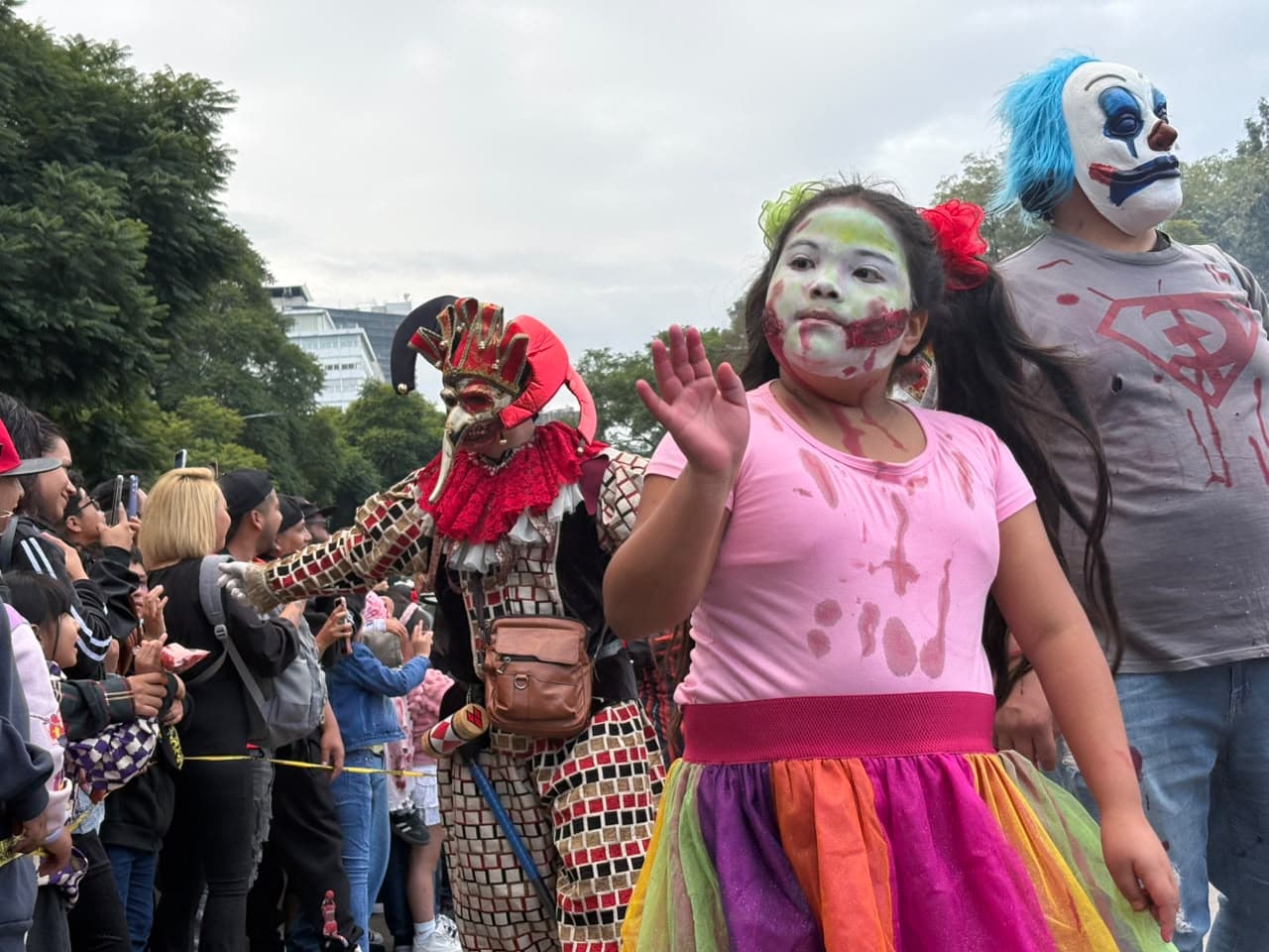 Niña zombie en Marcha Zombie 2026 en CDMX