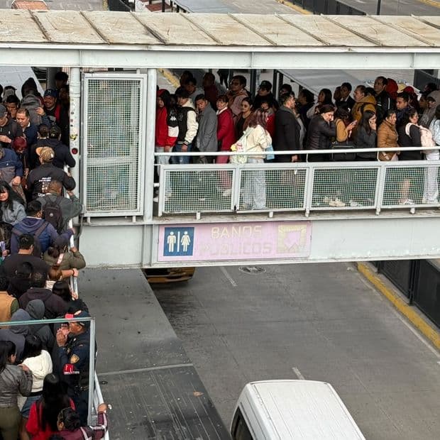 Usuarios de la Línea A del Metro