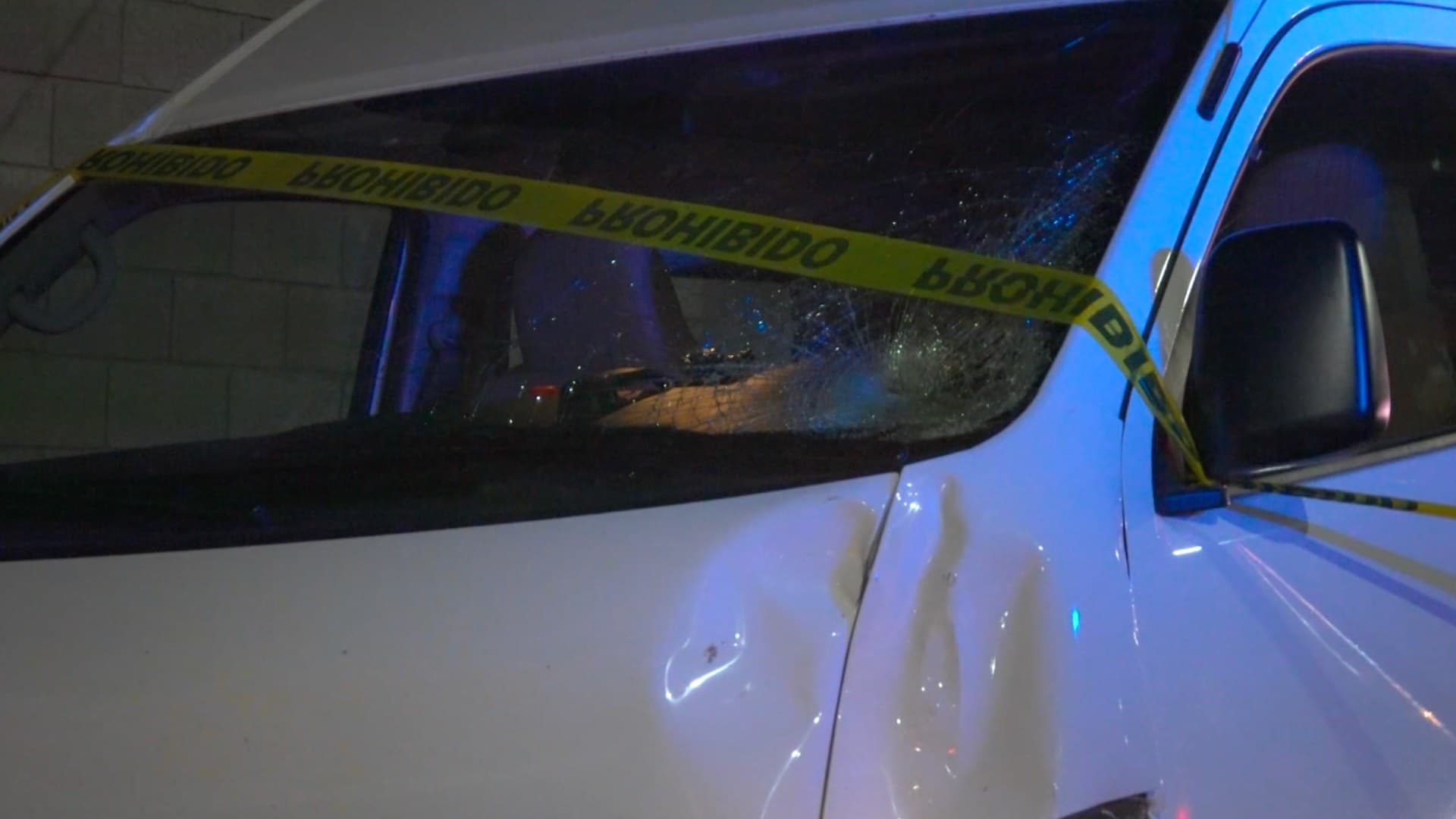 Camioneta que atropelló a hombre