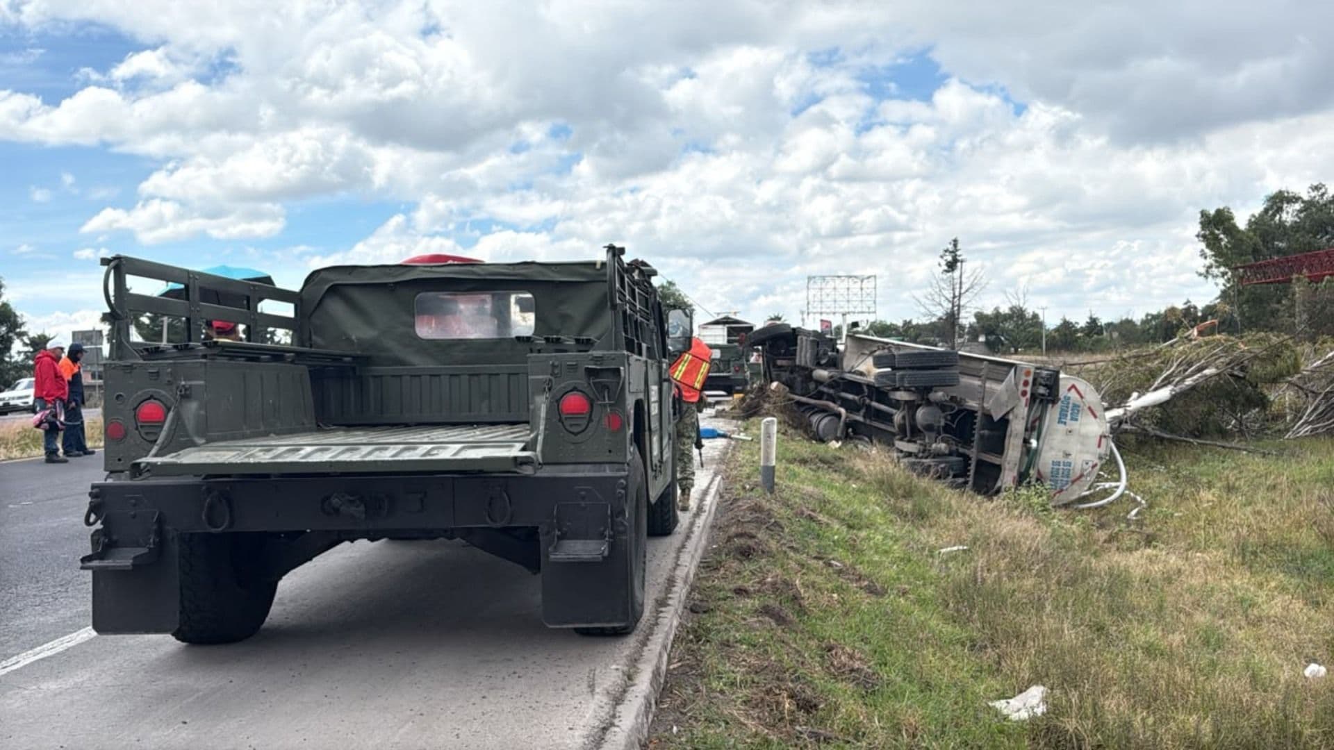 Accidente en la autopista México-Pirámides