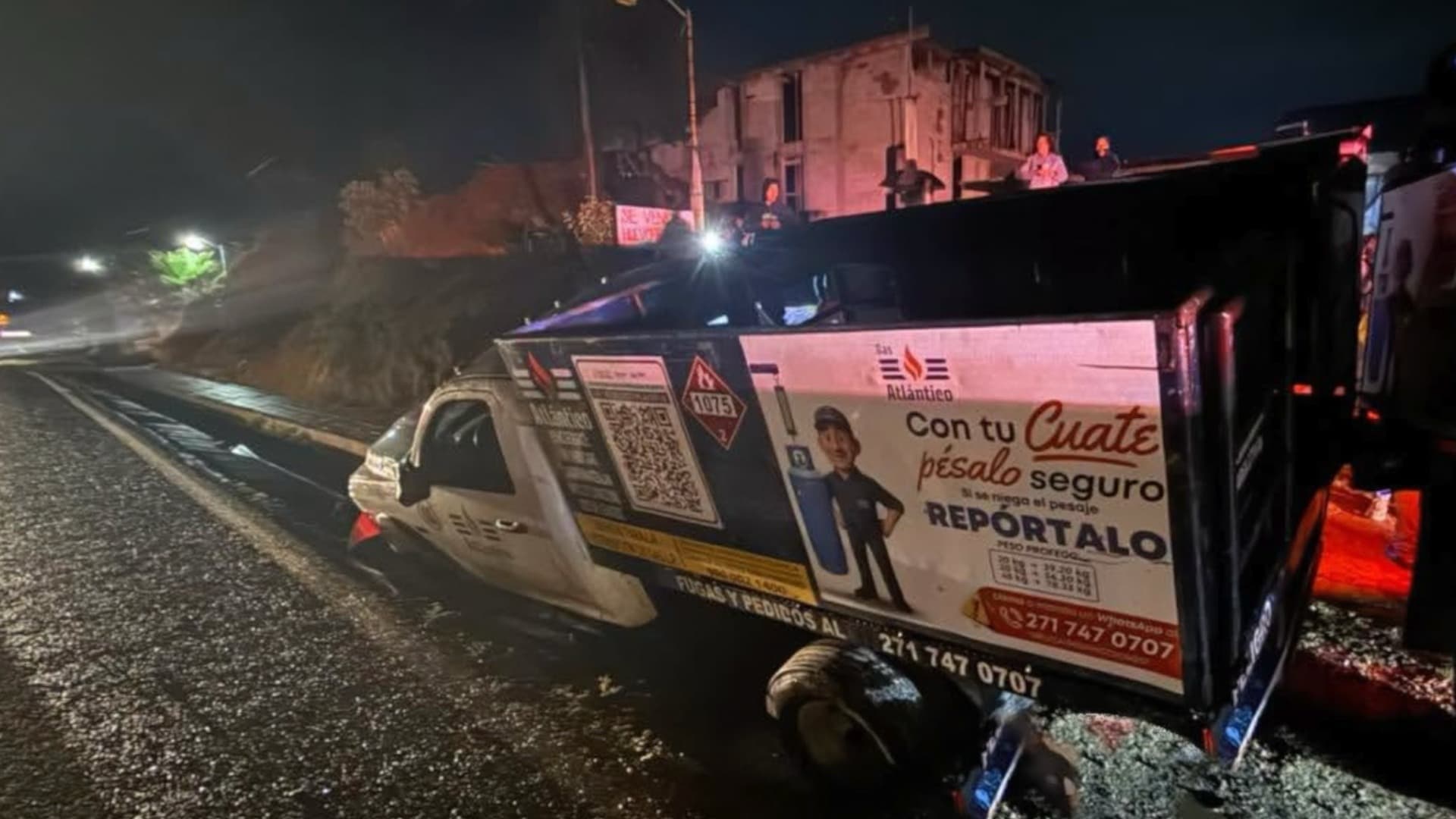 Protección Civil mitigó el riesgo de una explosión en la zona.
