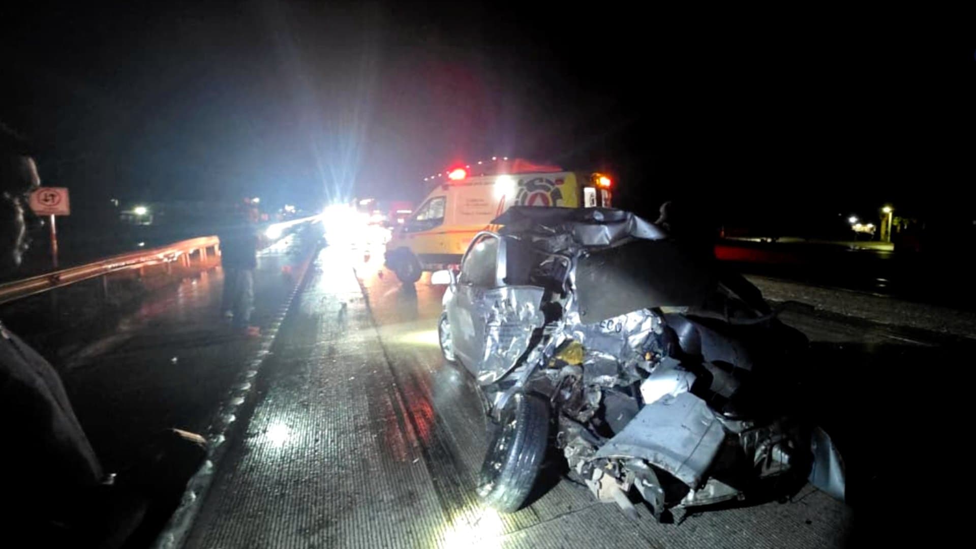 Dos Heridos y Un Muerto Dejan Accidentes Carreteros en Galeana, Nuevo León