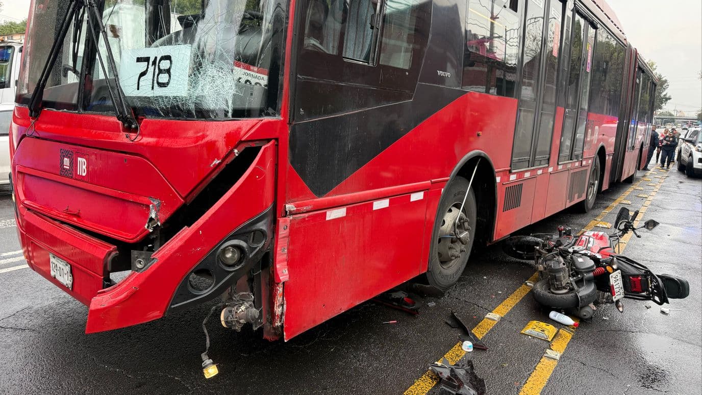 Accidente en colonia Lindavista Vallejo