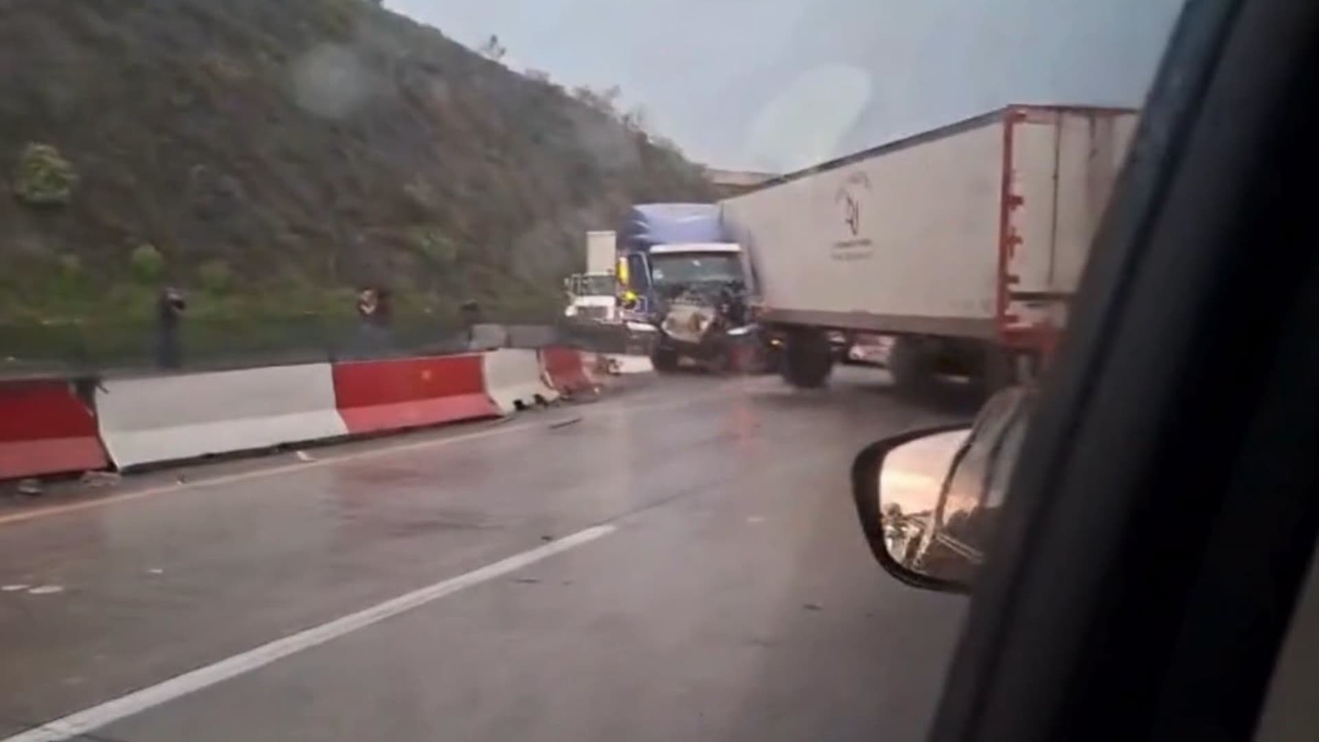 <cerrado Arco Norte por accidente.