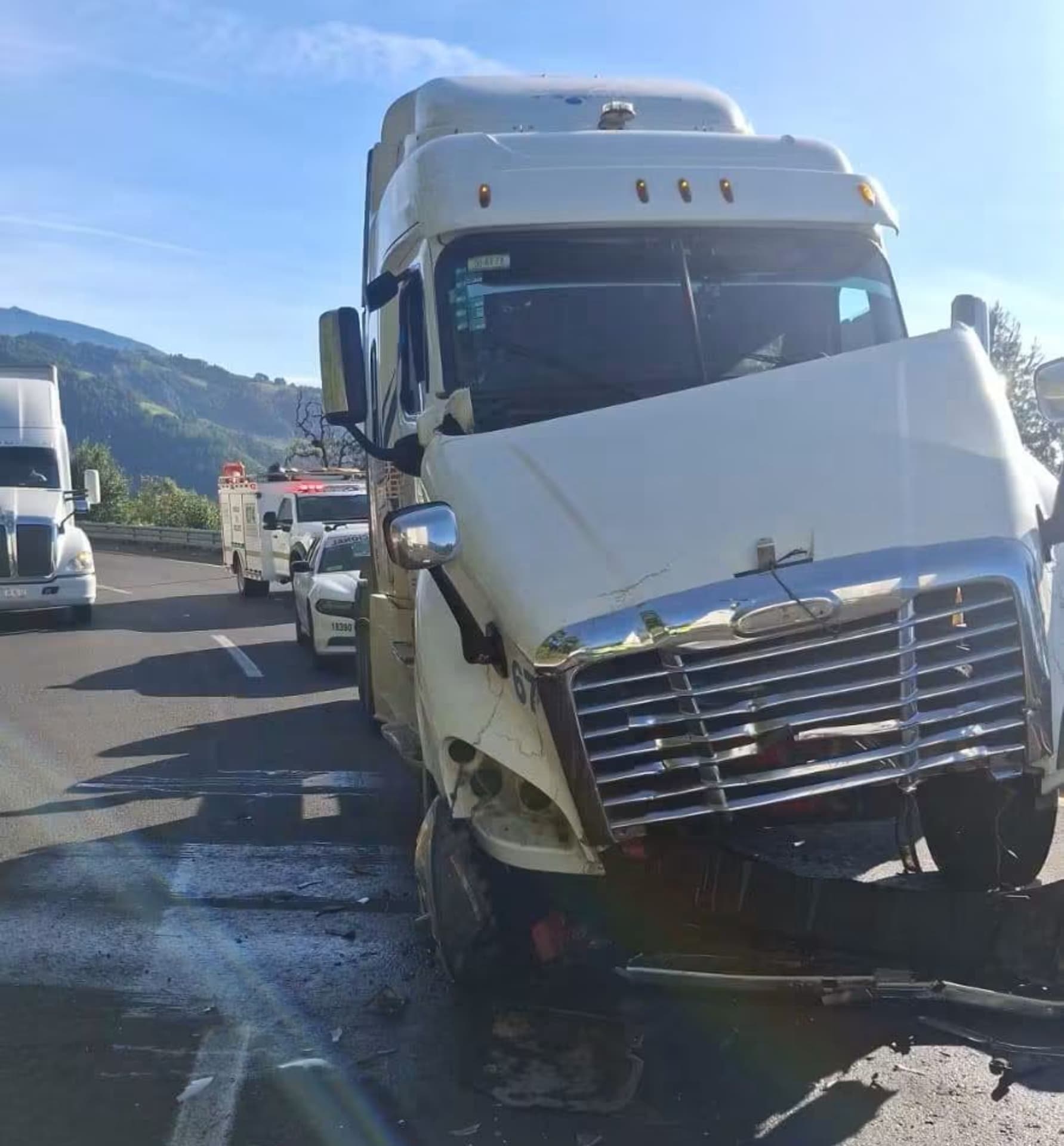 Choque por alcance autopista Puebla-Orizaba.